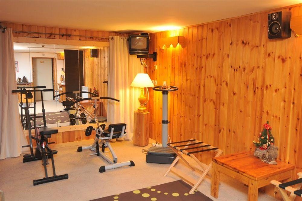Hotel Ecureuil Vars  Buitenkant foto