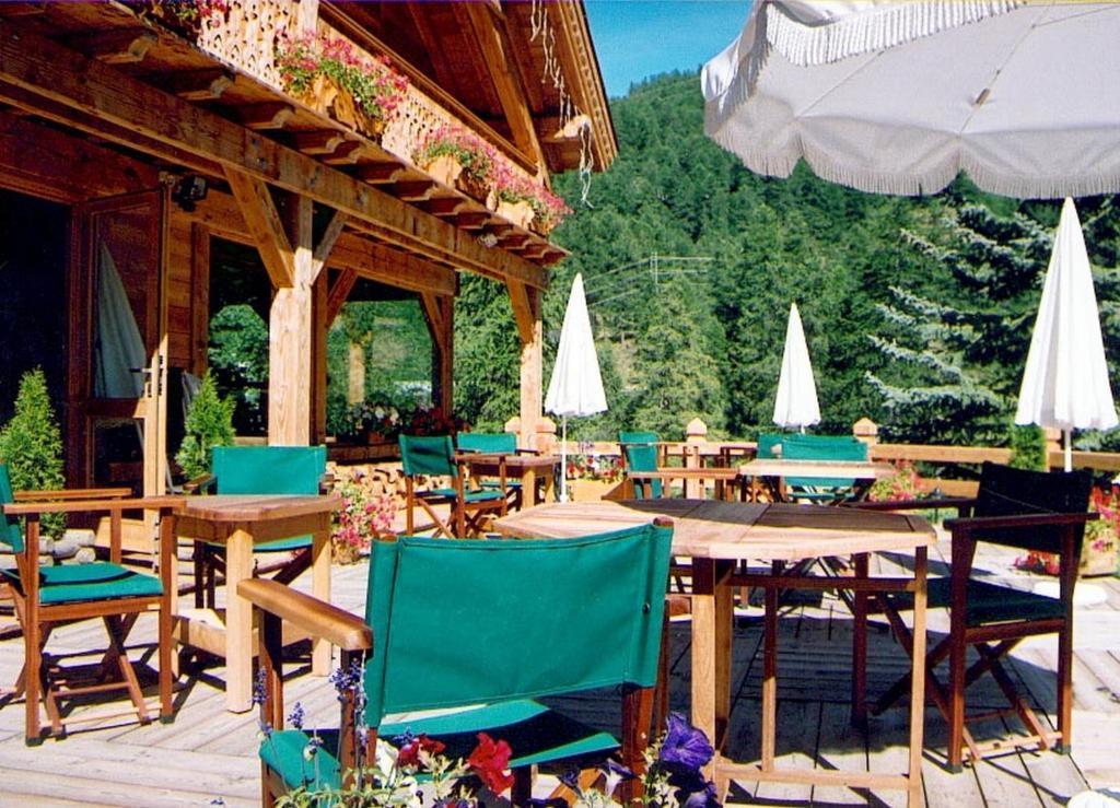 Hotel Ecureuil Vars  Buitenkant foto