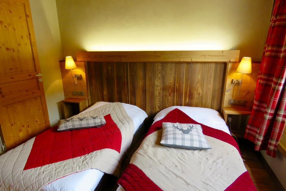 Hotel Ecureuil Vars  Buitenkant foto